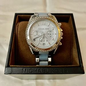MICHEAL KORS BLAIR CHRONOGRAPH SILVER DIAL STAINLESS STEEL WITH CHAMBRAY ACETATE